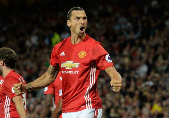 O sueco Zlatan Ibrahimovic é o artilheiro do Manchester United na Premier League, com 12 gols.
