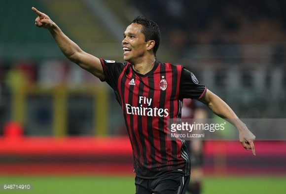 O colombiano Carlos Bacca, é o artilheiro do Milan no campeonato italiano com 11 gols marcados. 