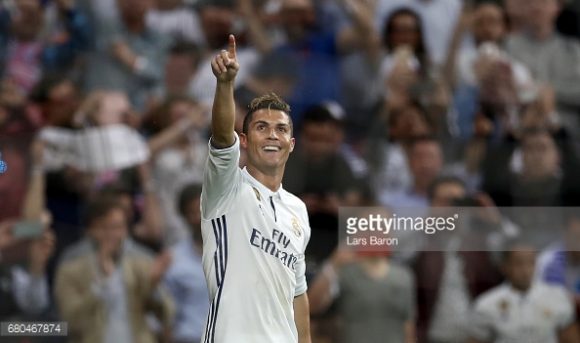 Cristiano Ronaldo marcou três gols frente o Atlético Madrid na partida de ida das semifinais da Champions League.