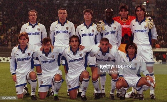 O poderoso Parma da temporada 1997/98, era composto por um verdadeiro esquadrão de craques como Roberto Sensini, Mario Stanic, Pietro Strada; Lilian Thuram, Gianluigi Buffon, Dino Baggio, Roberto Mussi, Enrico Chiesa, Fabio Cannavaro, Hernan Crespo e Antonio Benarrivo.