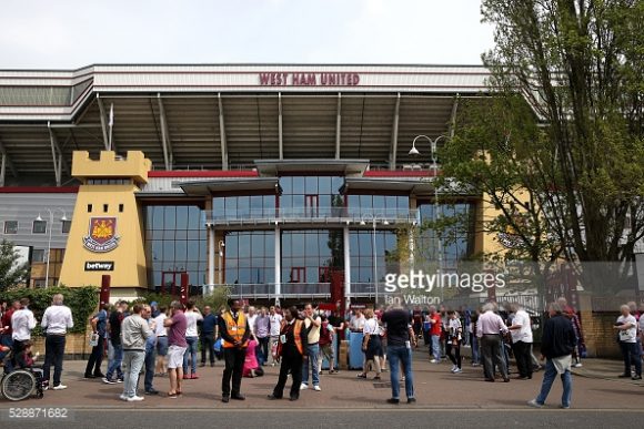 during the Barclays Premier League match between West Ham United and Swansea City at the Boleyn Ground, May 7, 2016, London, England.