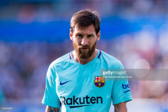 o craque Lionel Messi é o artilheiro do Barcelona no campeonato Espanhol com dois gols marcados em duas partidas disputadas.