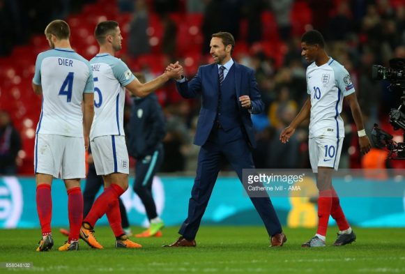 O bom desempenho de Gareth Southgate no comando da seleção inglesa, fez com que o jovem treinador fosse promovido de interino para treinador do English Team.