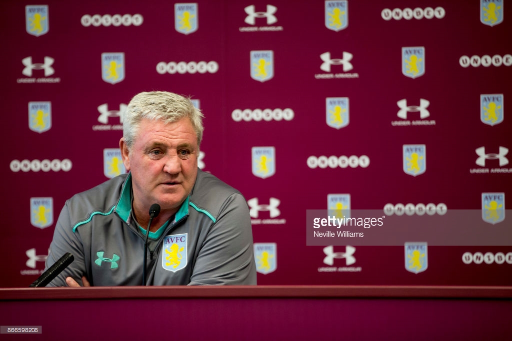 O técnico Steve Bruce obtém cinco vitórias no Second City Derby, quatro delas defendendo as cores do Birminghan e uma à frente do Aston Vila.