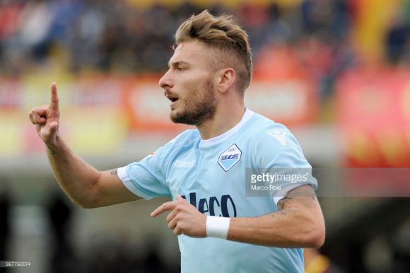 O homem gol da Lazio atende pelo nome de Ciro Immobile, artilheiro do Calcio com 14 tentos marcados.