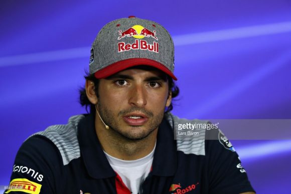 Carlos Sainz Junior: Assim como o conterrâneo Fernando Alonso, o espanhol Carlos Sainz, companheiro de Nico Hulkenberg na Renaul, também é adepto do Real Madrid.