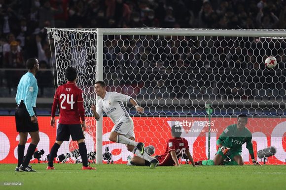 Na decisão do Torneio Mundial de Clubes do ano passado, Cristiano Ronaldo marcou três gols na vitória do Real Madrid sobre o Kashima Antlers por 4 a 2. E desta vez, será que o português balançará as redes?