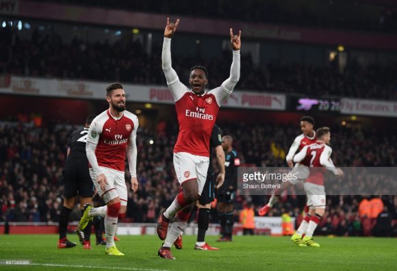 Danny Welbeck comemora o gol sobre o West Ham.