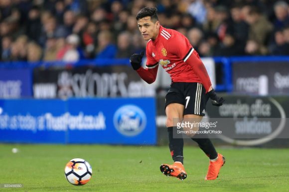 O chileno Alexis Sánchez defenderá o Manchester United pela primeira vez em sua carreira pela Champions League.