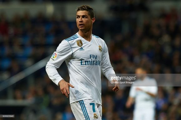 Cristiano Ronaldo é o artilheiro da Champions League com 11 gols marcados em sete jogos disputados.