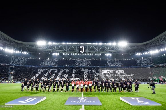 Nem mesmo a incrível atmosfera do Juventus Stadium foi capaz de evitar o empate da Juventus contra o Tottenham por 2 a 2. 