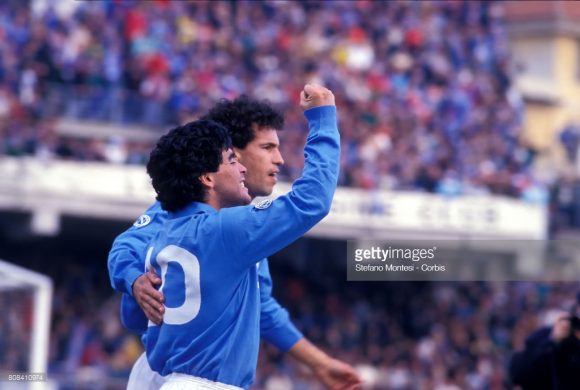 Há dezoito anos atrás, o Napoli de Diego Maradona e Careca, conquistava o seu segundo scudetto na história.