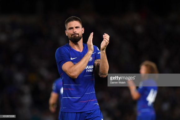 Olivier Giroud marcou um gol no Chelsea, quando defendia o Arsenal em fevereiro de 2017. Se ele marcar pelos Blues, ele se tornará o segundo atleta na história a fazer gols pelos dois clubes na Premier League. Apenas Cesc Fàbregas alcançou tal feito até hoje.