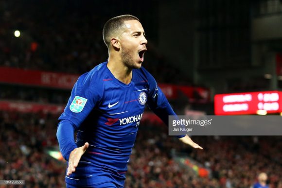 Eden Hazard é o artilheiro da Premier League juntamente com Aleksandar Mitrovic, do Fulham, com cinco gols marcados. 
