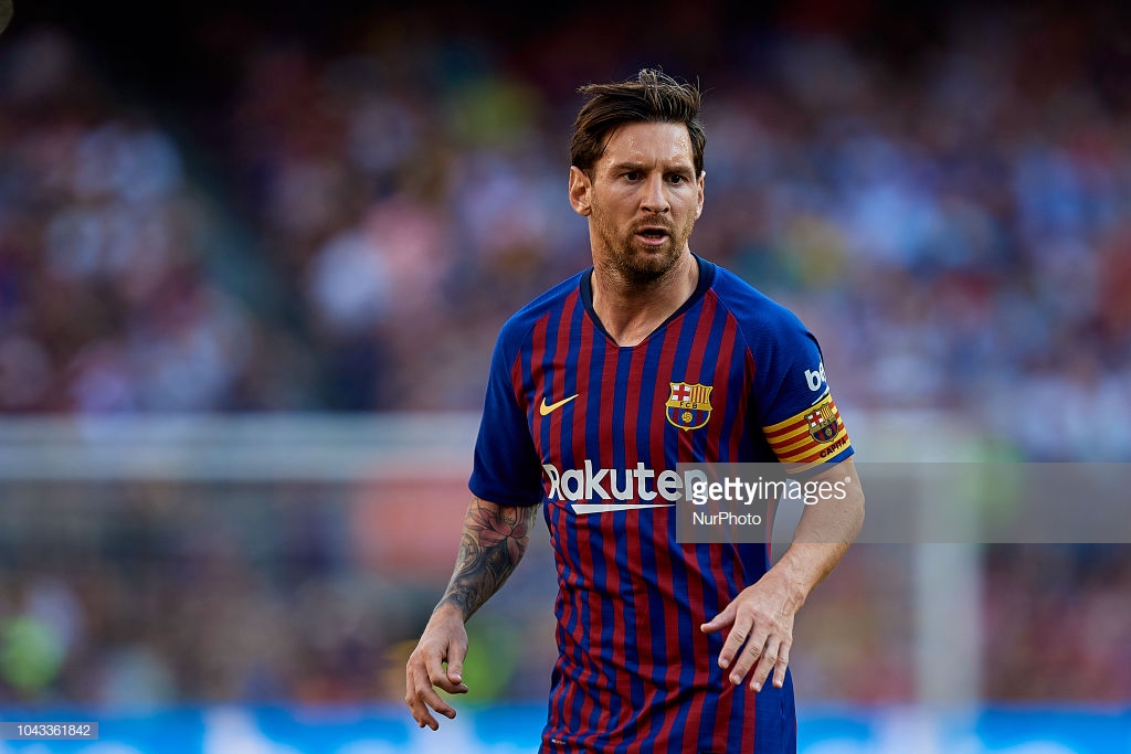 Lionel Messi marcou um ha-trick na vitória do Barcelona frente o PSV Eindhoven por 4 a 0.