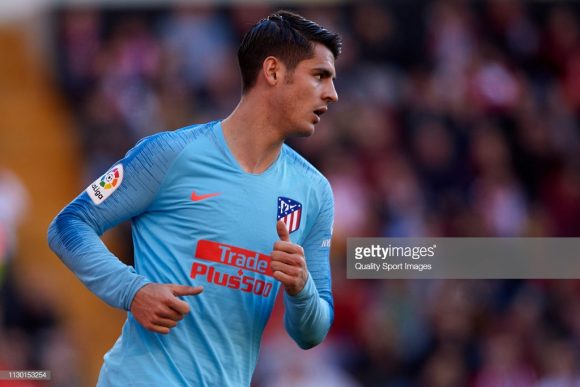 Como Diego Costa não está 100% fisicamente, o atacante Álvaro Morata iniciará a partida contra a Juventus, seu ex-clube, entre os titulares do Atlético Madrid. 