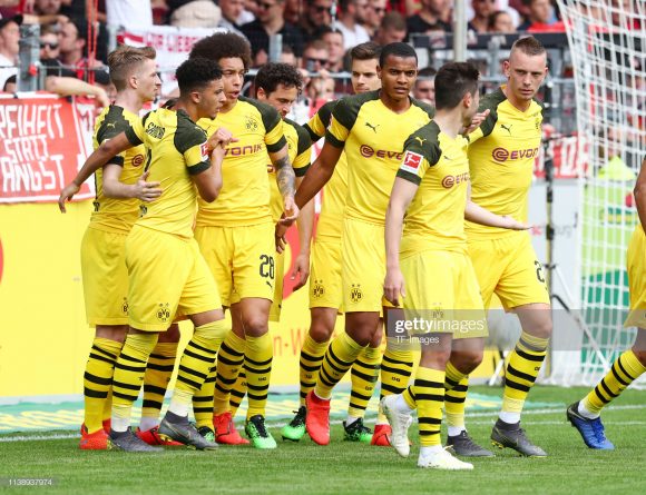 Nos três últimos compromissos do Borussia Dortmund pela Bundesliga, ele atuará contra os times de Weder Bremen e Borussia Monchengladbach como visitante, enquanto o duelo diante do Dusseldorf será realizado no estádio Signal Iduna Park.