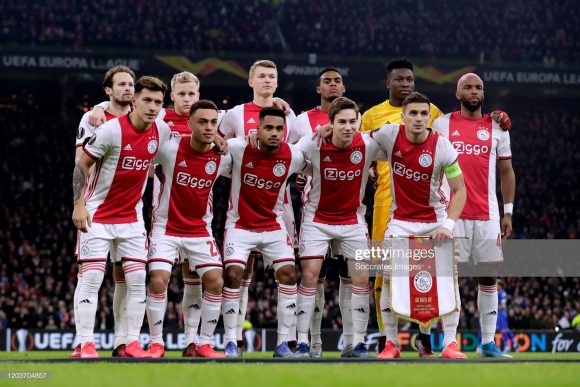 O Ajax era dono do 6º elenco mas valioso dentre os 32 clubes que disputaram a fase 16 avos de final da Europa League.